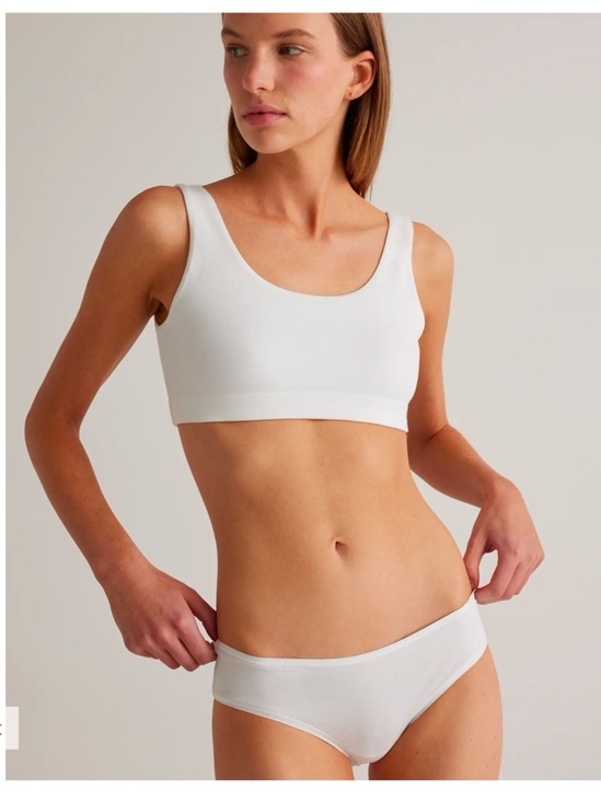 Quince Other - Quince Organic Cotton Hipster 6 Pack White NEW
